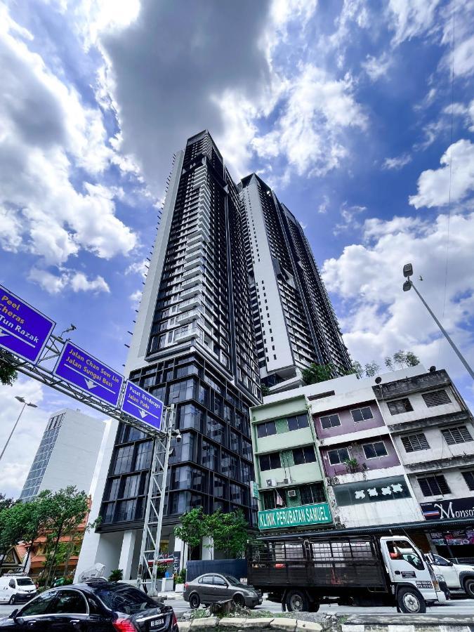 Continew Residences TRX Lux Pool View Kuala Lumpur Extérieur photo