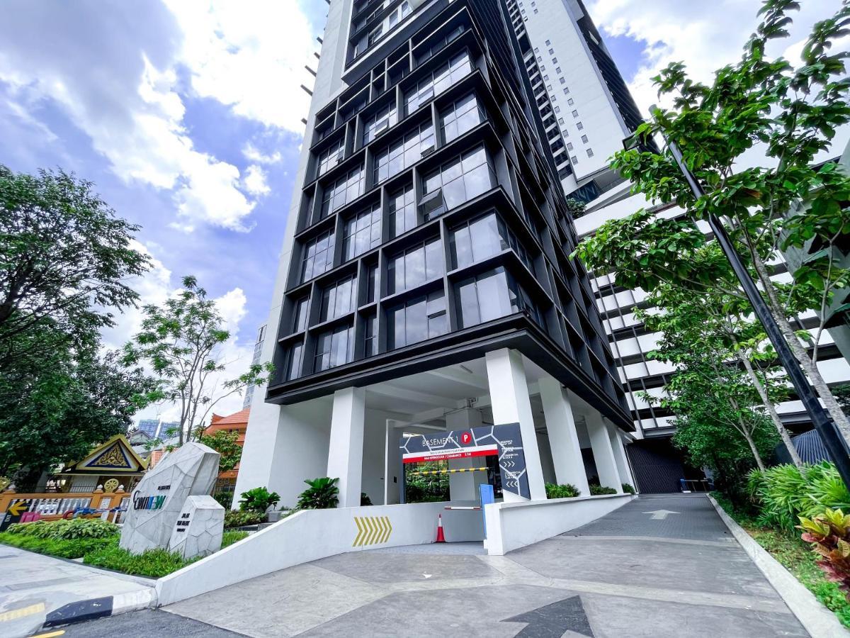Continew Residences TRX Lux Pool View Kuala Lumpur Extérieur photo
